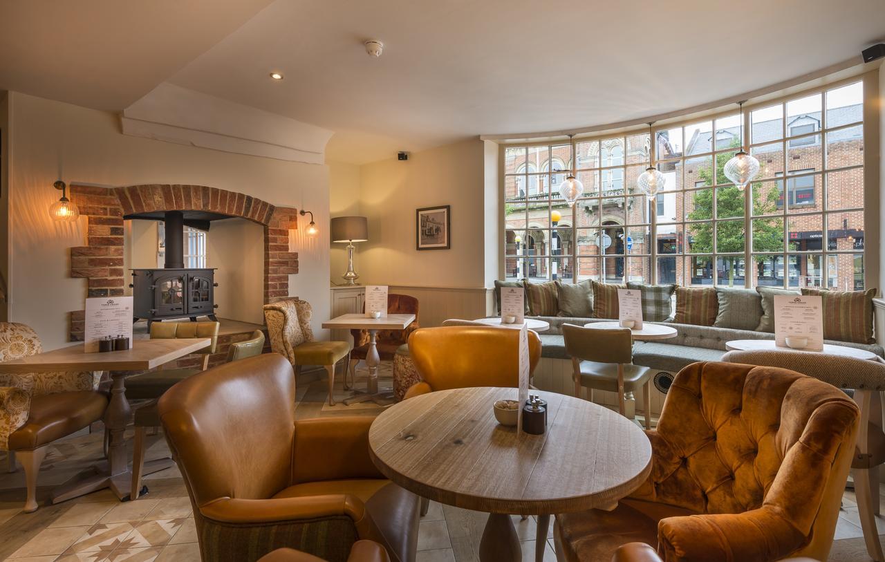 The Three Swans Hotel, Hungerford, Berkshire Bagian luar foto